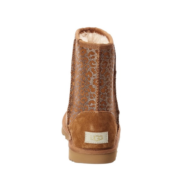 UGG, Classic II Glitter Leopard Suede Kid's Boot size:4, very cute! - Picture 2 of 12